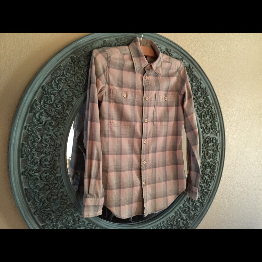 Ralph Lauren Sport. Fitted plaid blouse. Size 6